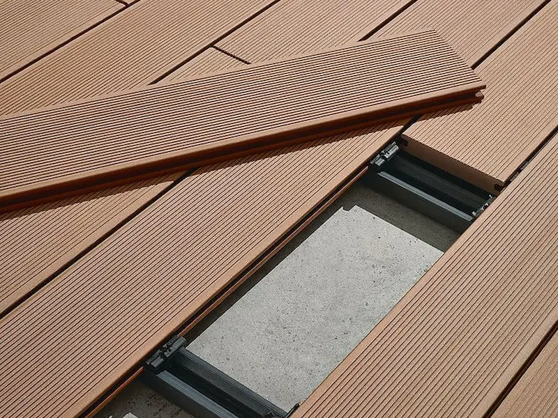 You are currently viewing Keuntungan Menggunakan WPC Decking untuk Teras dan Balkon